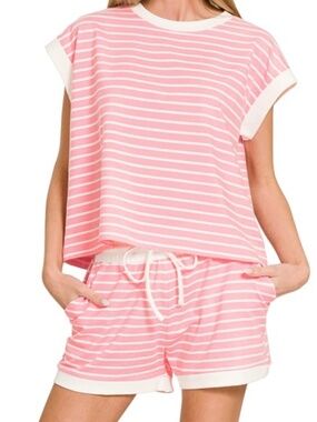 Trendy women’s set